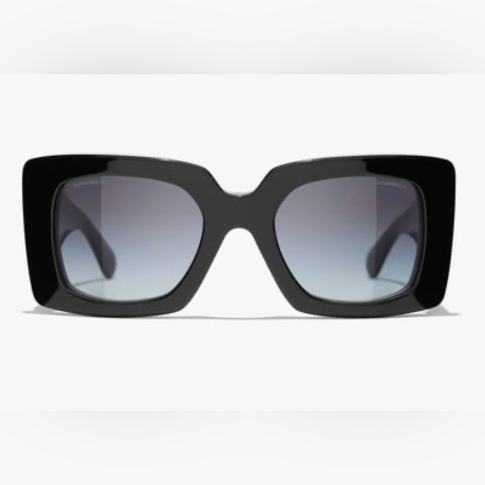 Brand New Gorgeous Chanel Sunglasses!